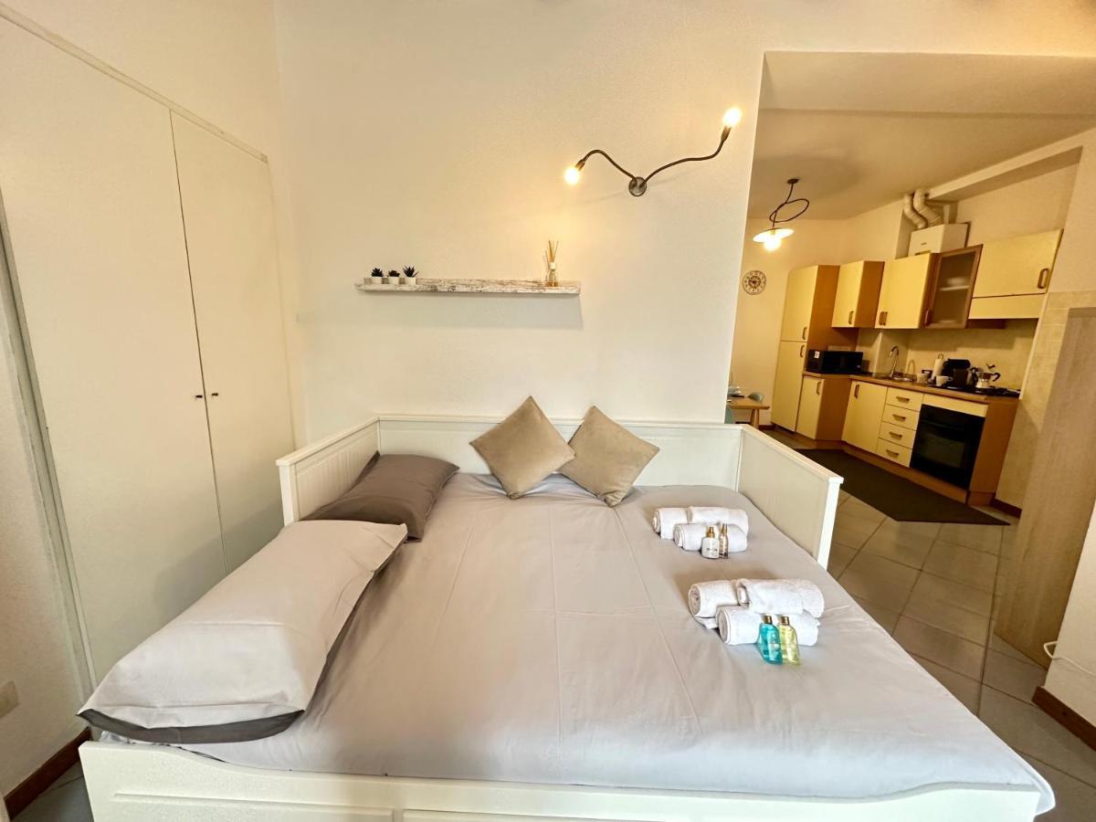 Near Airport - Loft Universita 4 Posti Letto Bergamo Exteriör bild