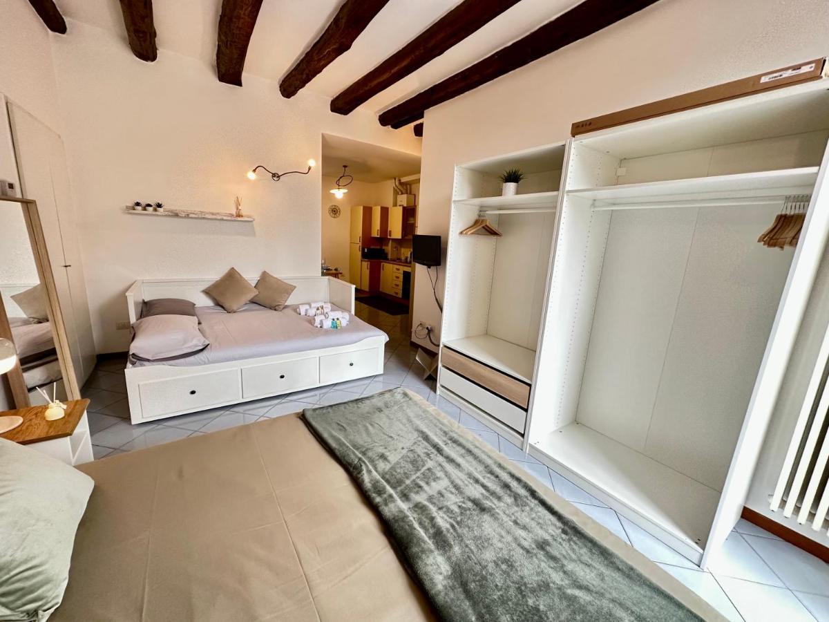 Near Airport - Loft Universita 4 Posti Letto Bergamo Exteriör bild